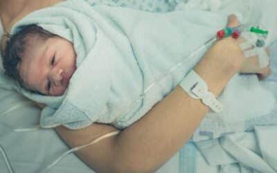 حمى النفاس: الأسباب، الأعراض، وطرق العلاج