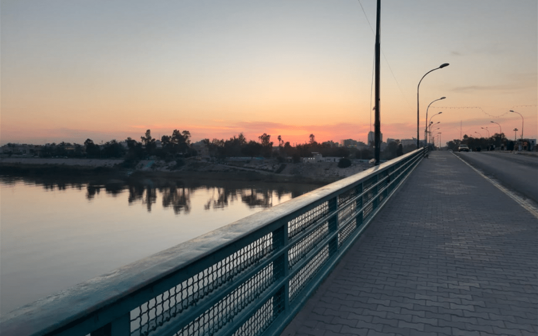 جسر الأئمة.. رمز التاريخ والثقافة في العراق