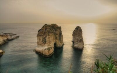 الروشة.. صخرة الحب والإنتحار