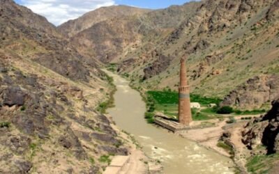 «مئذنة جام» بأفغانستان .. شامخة رغم تحدي الزمن