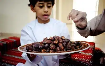 تربية الأبناء على الصيام .. خطوات عملية لغرس حب رمضان في قلوب الأطفال