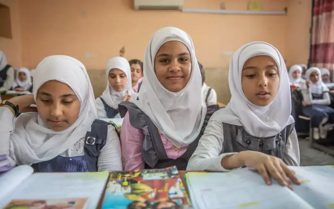 التعليم النظري أم العملي .. أيهما الأفضل؟