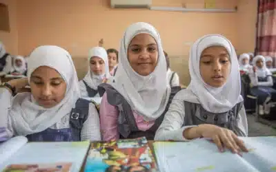 التعليم النظري أم العملي .. أيهما الأفضل؟