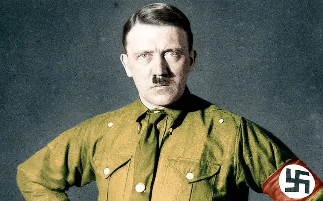 أدولف هتلر .. القصة الكاملة لرجل غيّر مجرى التاريخ