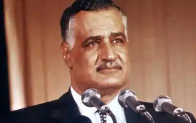 جمال عبد الناصر .. قائد الثورة وصوت القومية العربية