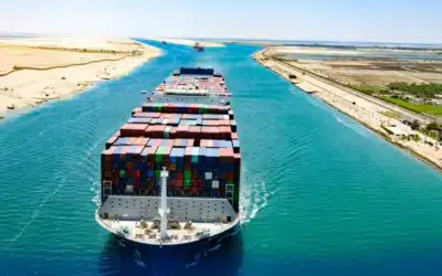 قناة السويس .. الممر المائي الذي غير العالم