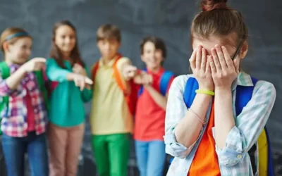 التنمر بين الطلاب وأثره على الشخصية والتعليم